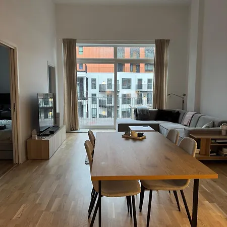 Oceanfront Stay, Large Balcony And Rooftop Access Bergen