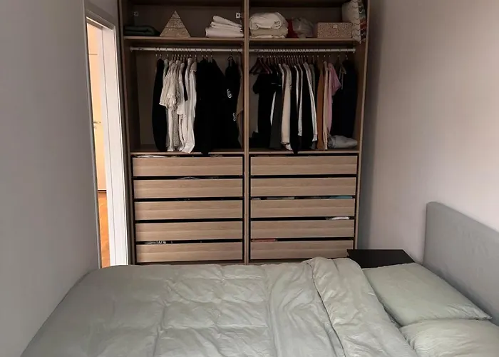 Oceanfront Stay, Large Balcony And Rooftop Access *