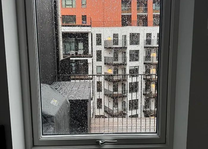 Oceanfront Stay, Large Balcony And Rooftop Access Apartament