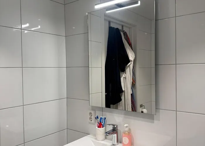 Oceanfront Stay, Large Balcony And Rooftop Access شقة برغن