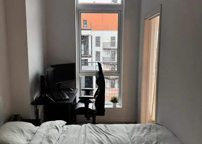 شقة Oceanfront Stay, Large Balcony And Rooftop Access